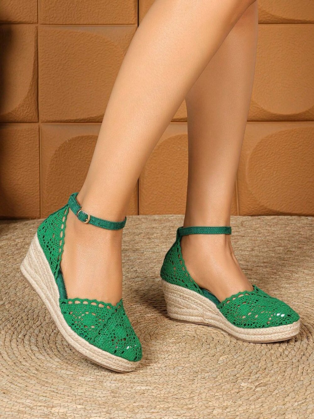 Green Bohemian Women's Lace Platform Ankle Strap Wedge Heels - Picture 3 of 3